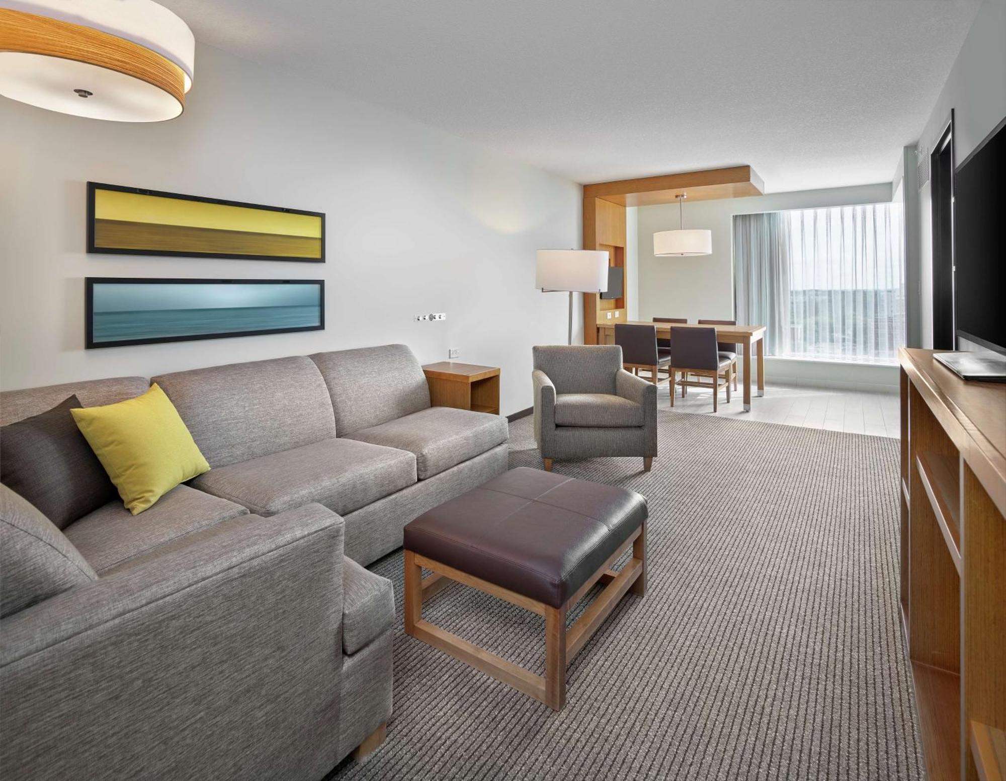 ดับเบิลทรี บาย ฮิลตัน เอดมันตัน ดาวน์ทาวน์ Hotel ภายนอก รูปภาพ