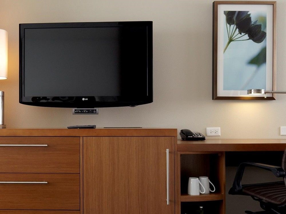 ดับเบิลทรี บาย ฮิลตัน เอดมันตัน ดาวน์ทาวน์ Hotel ภายนอก รูปภาพ