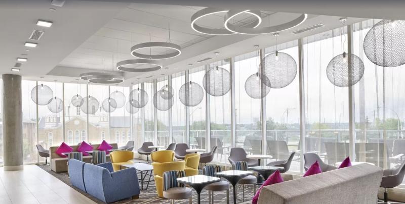 ดับเบิลทรี บาย ฮิลตัน เอดมันตัน ดาวน์ทาวน์ Hotel ภายนอก รูปภาพ