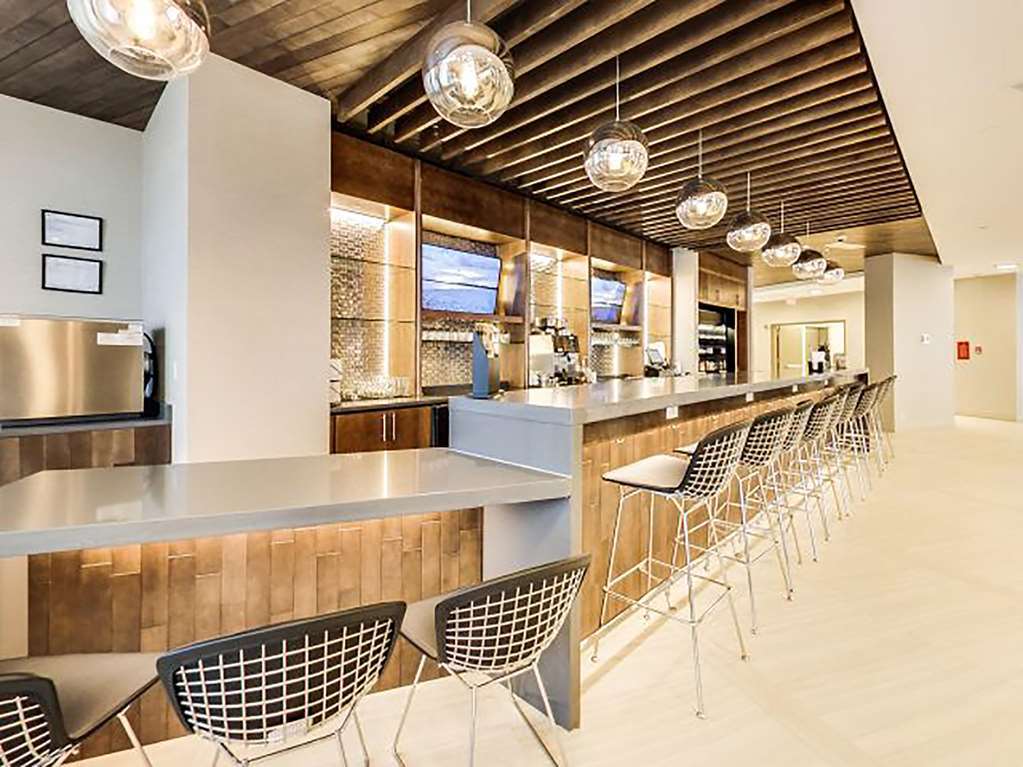 ดับเบิลทรี บาย ฮิลตัน เอดมันตัน ดาวน์ทาวน์ Hotel ร้านอาหาร รูปภาพ
